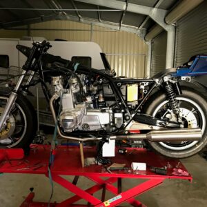 KAWASAKI Z1300, ZG1300, A1-A5 (78-89) OIL FILLER ON R/H SIDE MODELS) 6-2 SYSTEM ROAD IN S/STEEL