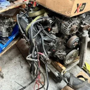 FORD V8 4.6L ENGINE WITH ELECTRICS, AND ALL BITS IN PICTURES YEAR 2000 (On Sale)