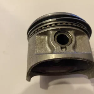 KAWASAKI Z650, KZ650 1.00 OVERSIZE PISTON KIT NOS
