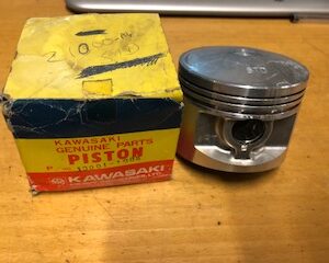 Kawasaki 1000 KZ1000 Z1000 77-78 Z1R piston STD 70mm 13001-1005 genuine NOS