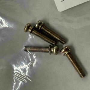 YAMAHA FS1, FS1-E, DT50, YB100 ETC ETC STATOR COIL MOUNTING SCREWS 98517-04025 (EACH)