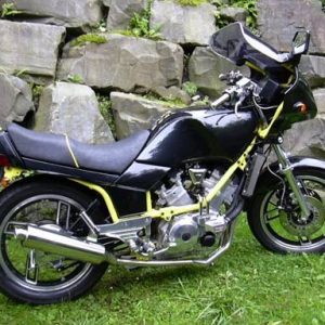 YAMAHA XZ550, XZ550RJ, VISION TWIN, (1982-86) PREDATOR 4-2-1 SYSTEM INTO ROAD LEGAL IN S/STEEL