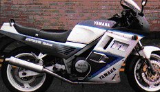 YAMAHA FZ700, YAMAHA FZ750 (1985-91) PREDATOR 4-1 SYSTEM R.R.B. IN STAINLESS STEEL