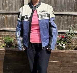 YAMAHA GENUINE No1 LEATHER Ladies JACKET PALE BLUE/WHITE (SIZE L) 57cm ARMPIT TO ARMPIT