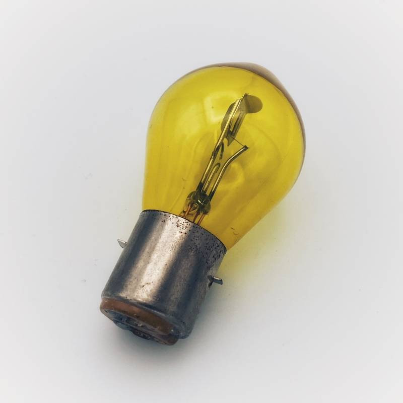6 Volt 25/25W BOSCH BA20D base Headlamp Bulb B520Y (YELLOW)