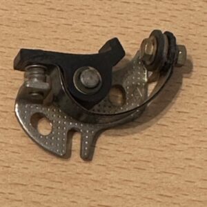 SUZUKI GT185 A/B/C/K/L/M, SUZUKI S23, SUZUKI 150, SUZUKI T10, D23L CONTACT POINTS L/H SET 31450-09010 (MADE IN JAPAN)