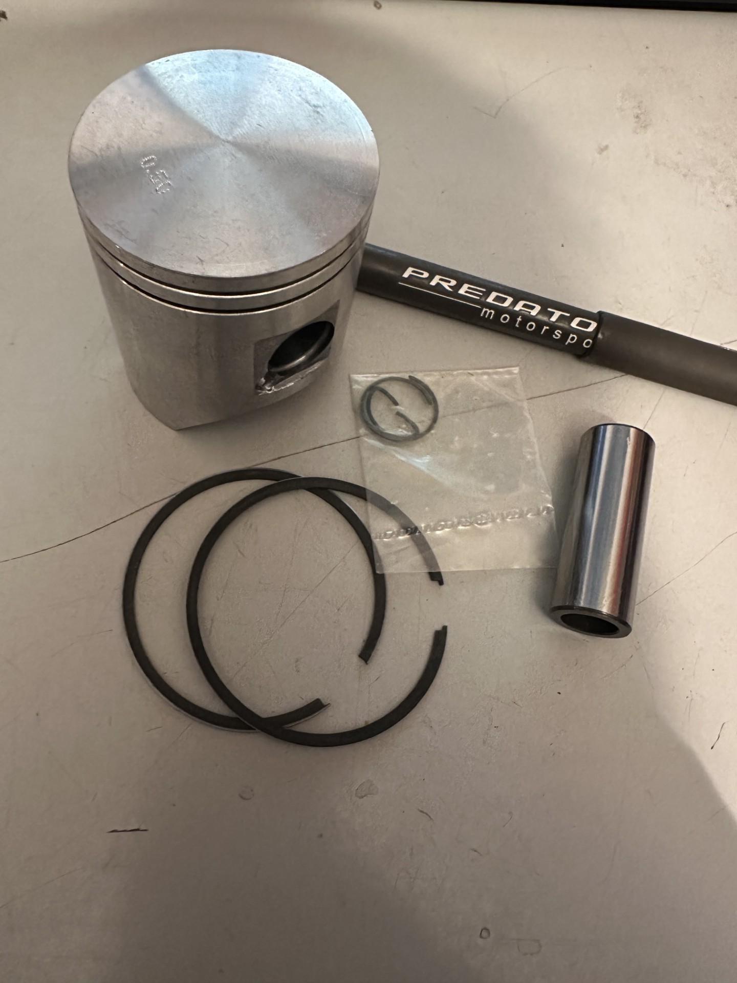 HONDA NSR125 JC20 (1988-94) TWIN HEADLAMP MODEL ALL YEARS STD/0.50/1.00 PISTON KIT (SEE DROP DOWN BOX)