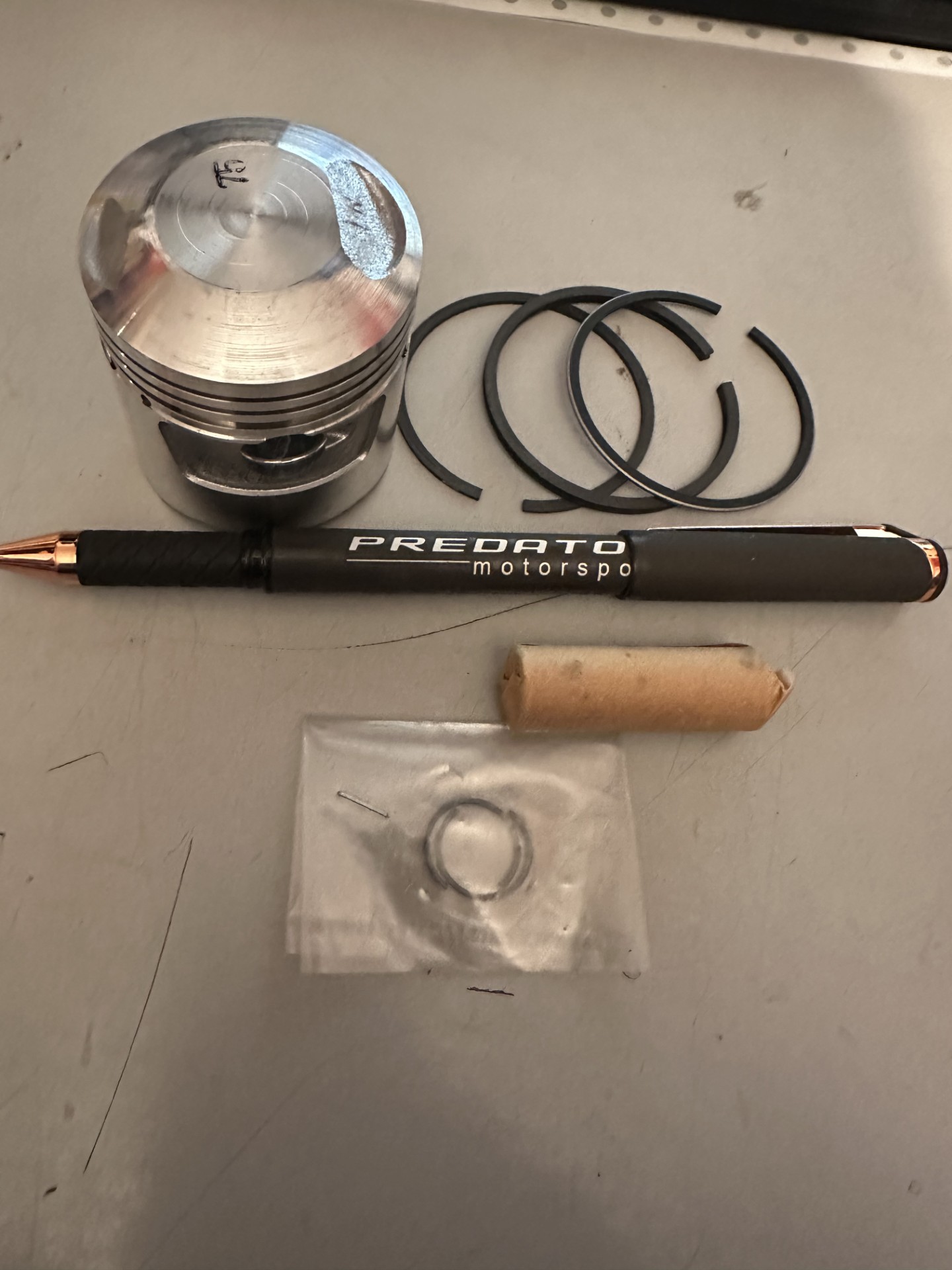 HONDA C90 OLD 6V MODEL, C200, CA200, CM90, CT200 (1963-82) PISTON KIT IN STD/0.25/0.50/0.75/1.00 (SEE DROP DOWN BOX) HC906VPK - Image 2