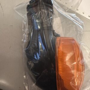 YAMAHA YZF-R1, YZF-R6 2C0 (2006-15) R/H FRONT INDICATOR (PRE-OWNED) 2C0-83320-00
