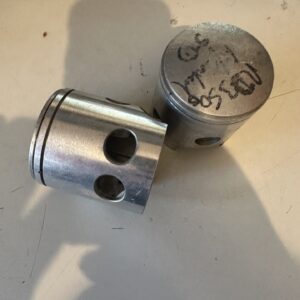 YAMAHA RD350 (1973-75) STD SIZE 64mm GENUINE YAMAHA ART PISTON (BARE) JAPAN (EACH) 360-11631-03-96