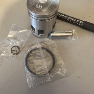 YAMAHA RD125, RD125DX (1973-78) PISTON KIT STD/0.25/0.50/0.75/1.00 (SEE DROP DOWN BOX)