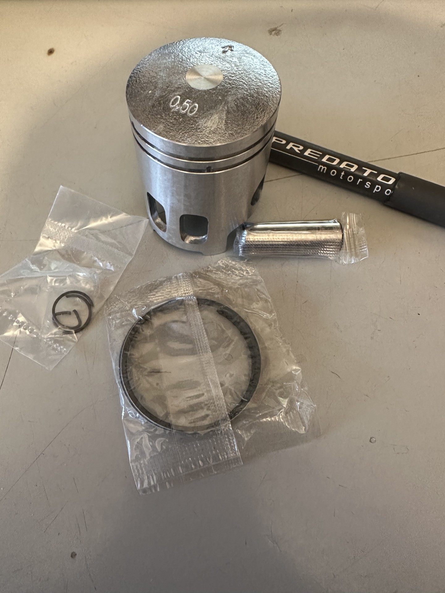 YAMAHA RD125, RD125DX (1973-78) PISTON KIT STD/0.25/0.50/0.75/1.00 (SEE DROP DOWN BOX)