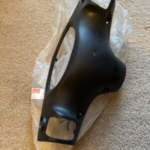 YAMAHA XC125E VITY (2010-14) HANDELBAR /SPEEDO TOP COVER NEW ! GENUINE 4P7-F6145-00