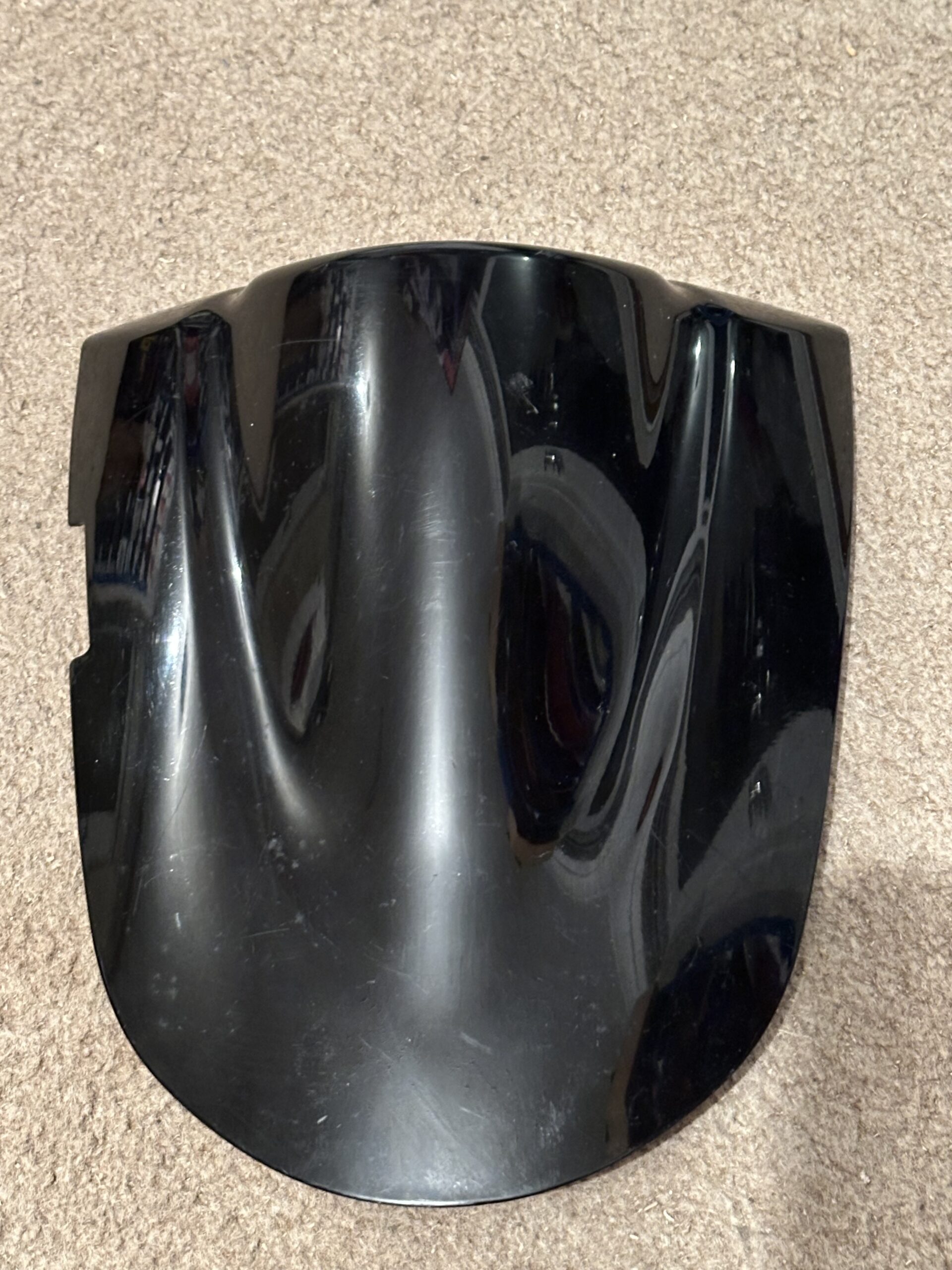 SUZUKI GSXR600, GSXR750 (2007-09) REAR SEAT COVER PANEL S01H IN GLOSS BLACK NOS 45550-37H00-019 (SEE NOTES)